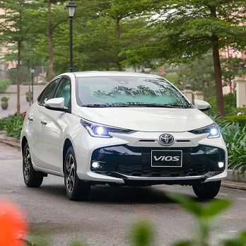 ắc quy delkor cho Toyota Vios